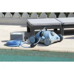Robot Nettoyeur Fond De Piscine Ubbink Robotclean 2 -Fournitures De Piscine 7504638 robot nettoyeur fond piscine ubbink robotclean 2 ambiance 3