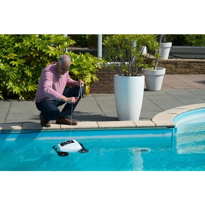 Robot Nettoyeur De Fond De Piscine Ubbink Robotclean Accu 3 Robot Nettoyeur De Fond De Piscine Ubbink Robotclean Accu – Image 3