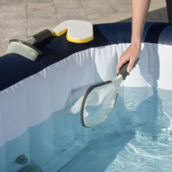 Set De Nettoyage Pour Spa Bestway 11 Set De Nettoyage Pour Spa Bestway -Fournitures De Piscine set de nettoyage pour spa bestway 2